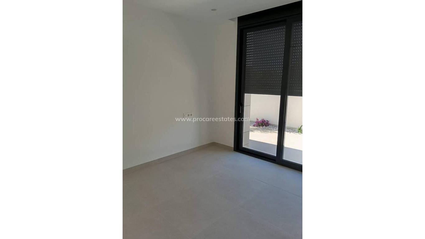 Nueva construcción  - Villa - Pilar de la Horadada - Roda Golf