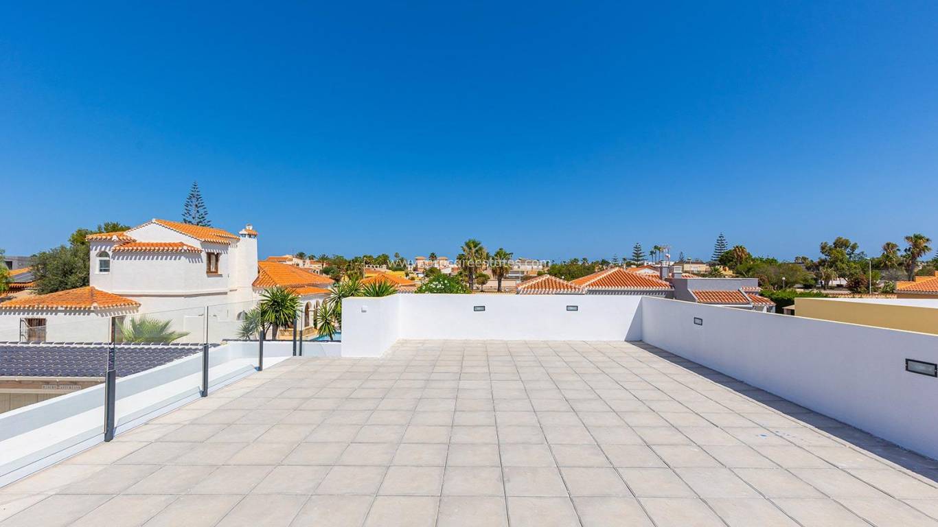 Nueva construcción  - Villa - Torrevieja - Los Balcones