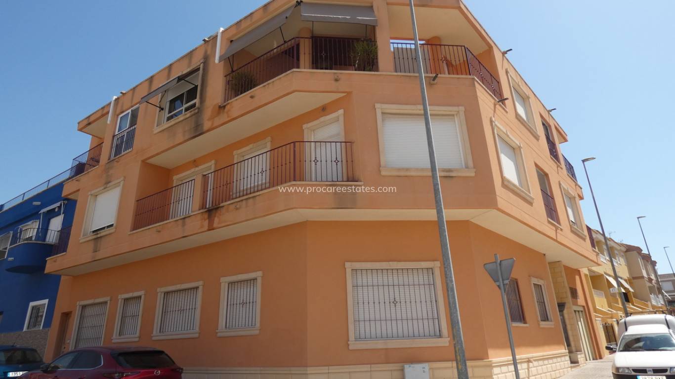 Resale - Apartment - Algorfa