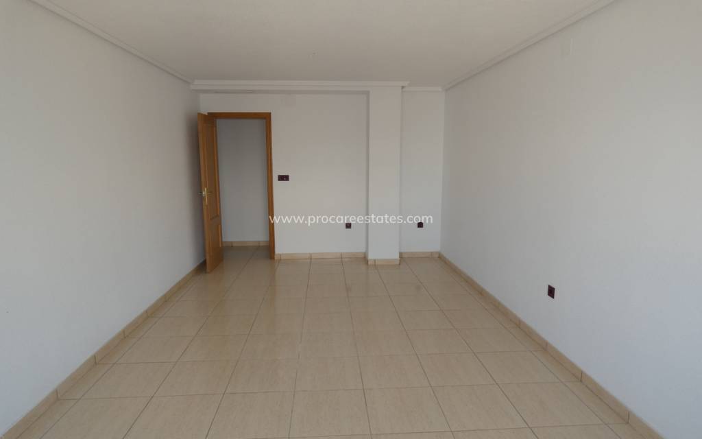 Resale - Apartment - Algorfa