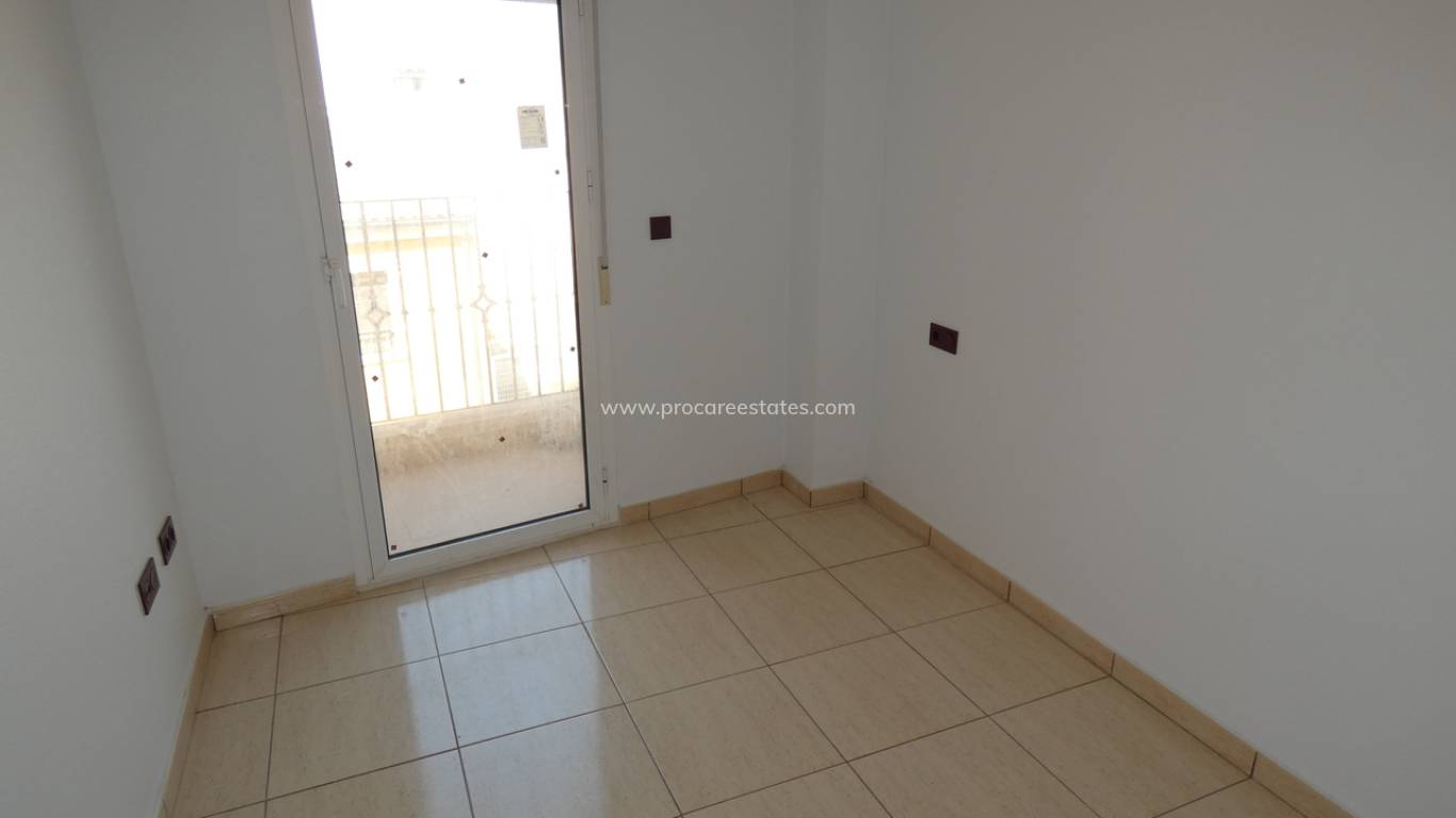 Resale - Apartment - Algorfa