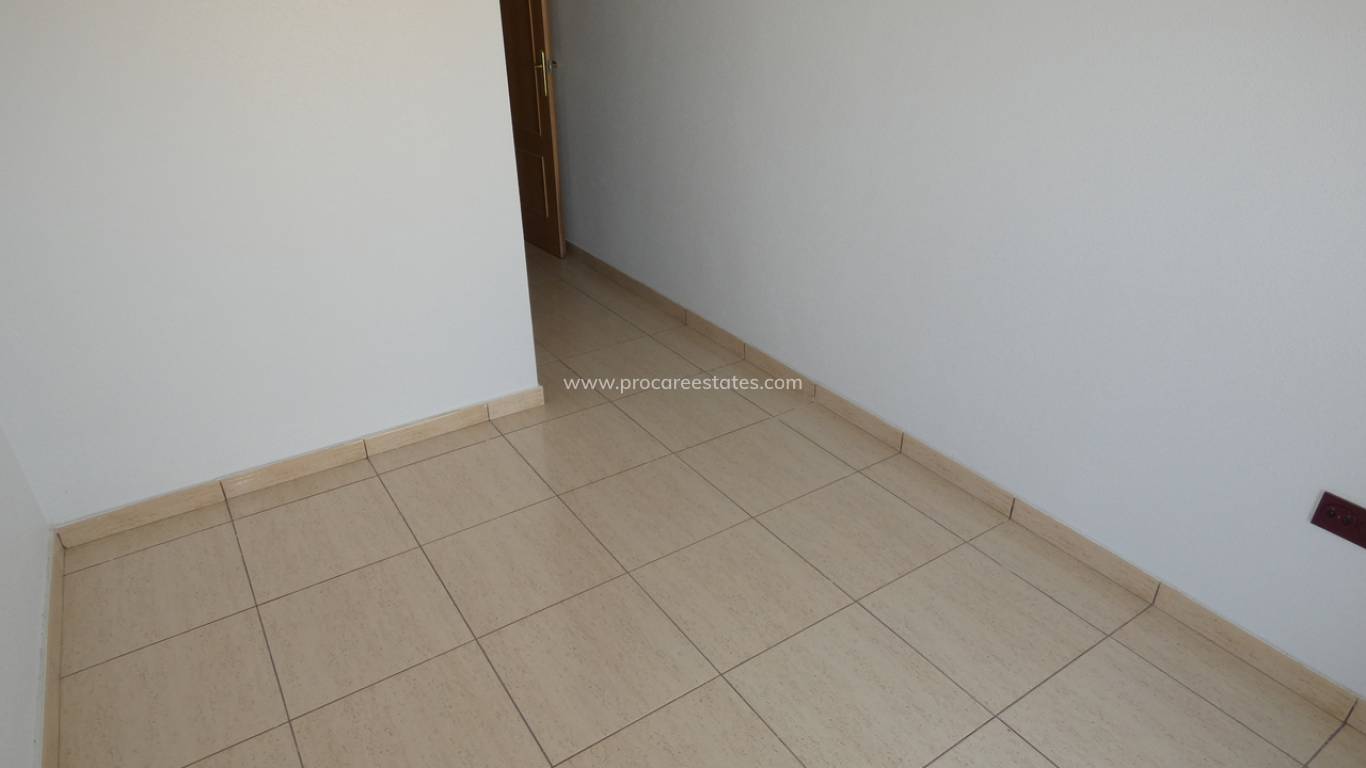 Resale - Apartment - Algorfa