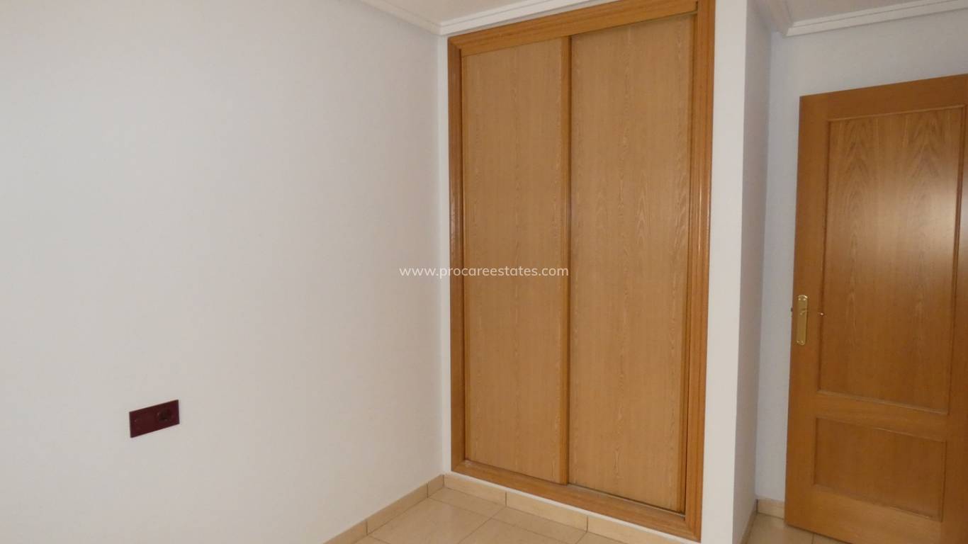 Resale - Apartment - Algorfa