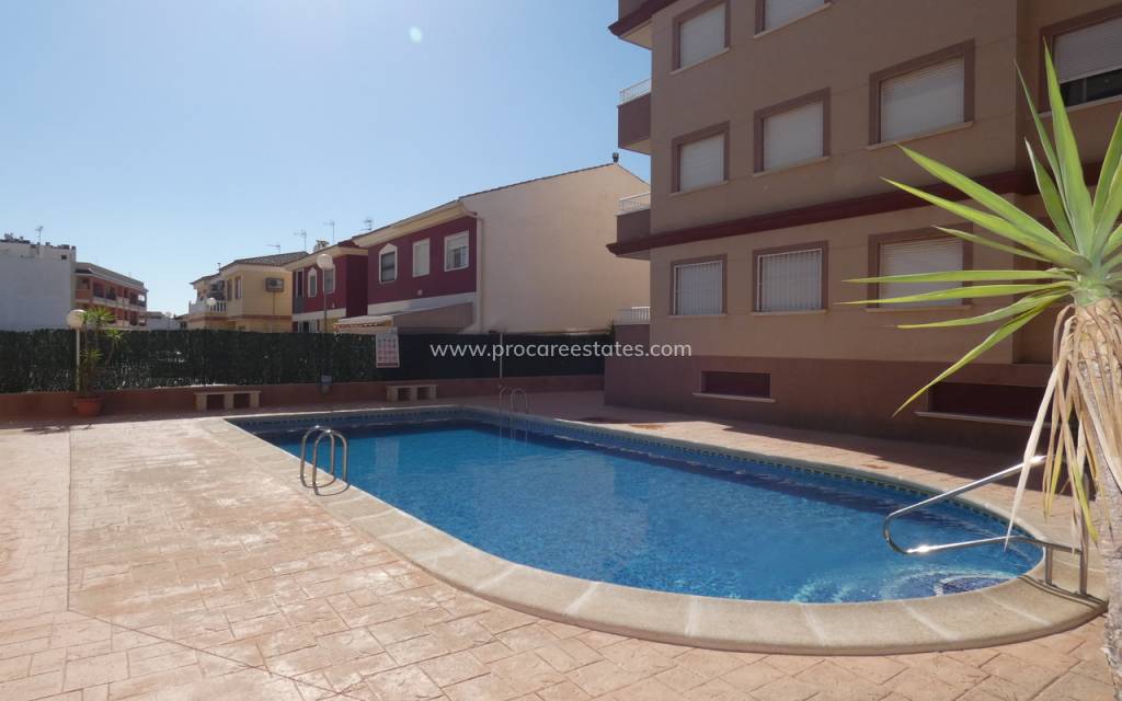 Resale - Apartment - Algorfa