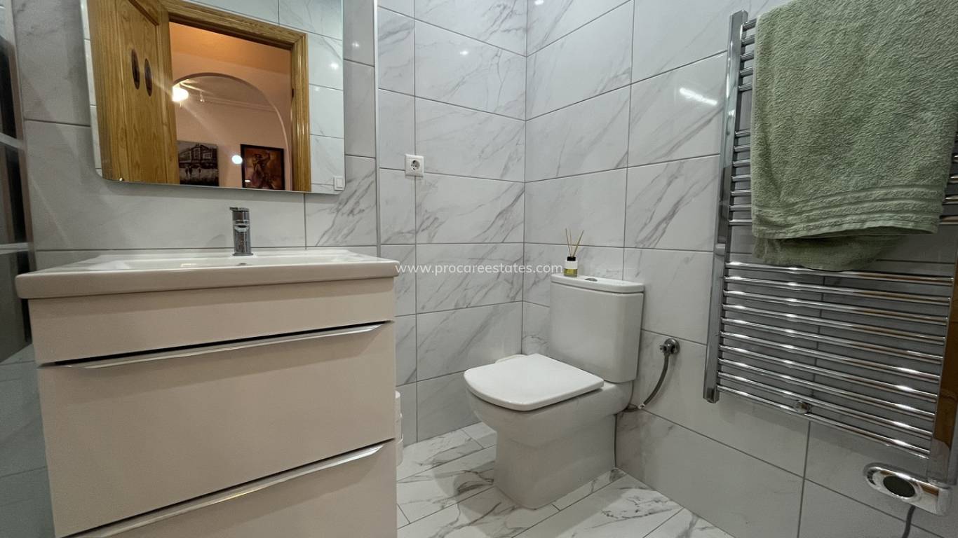 Resale - Apartment - Algorfa