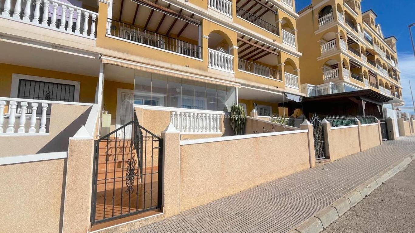 Resale - Apartment - Algorfa
