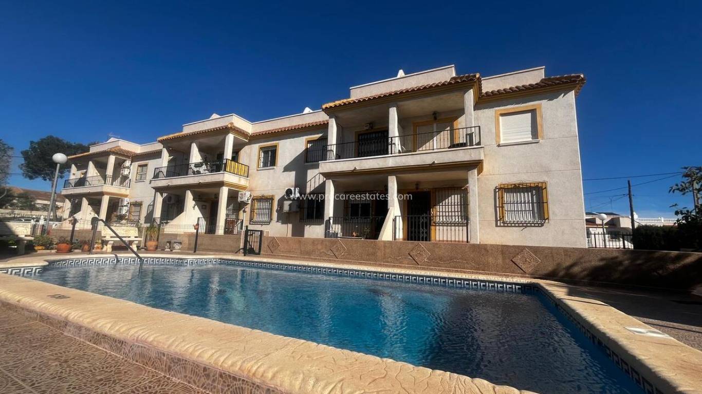 Resale - Apartment - Algorfa