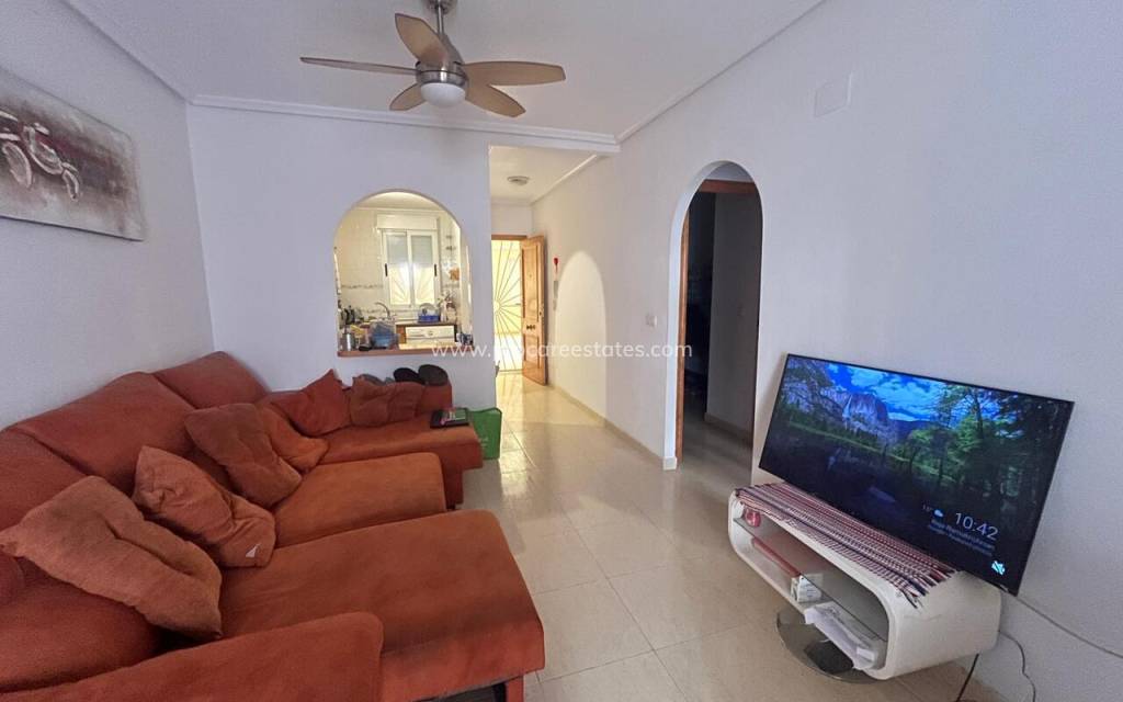 Resale - Apartment - Algorfa