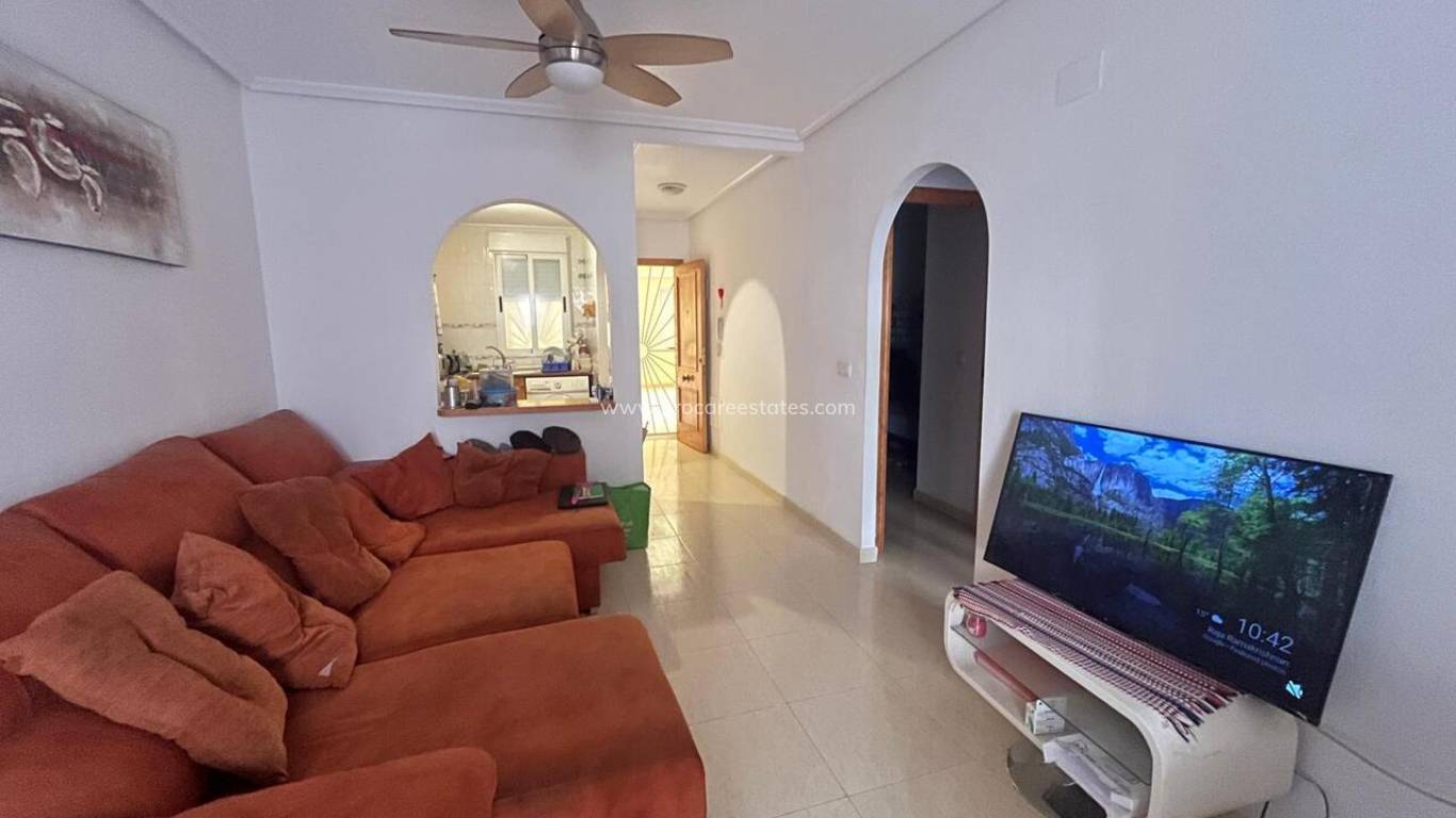 Resale - Apartment - Algorfa