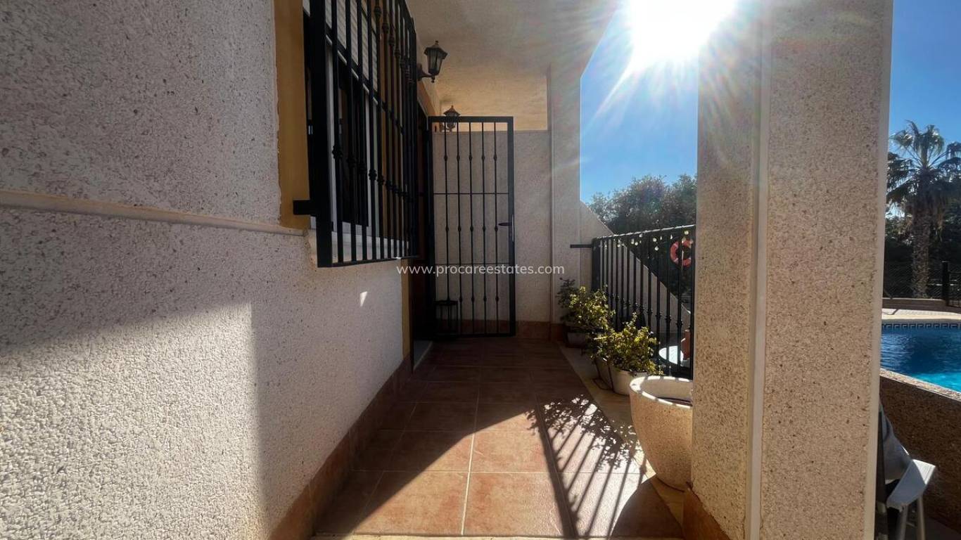 Resale - Apartment - Algorfa