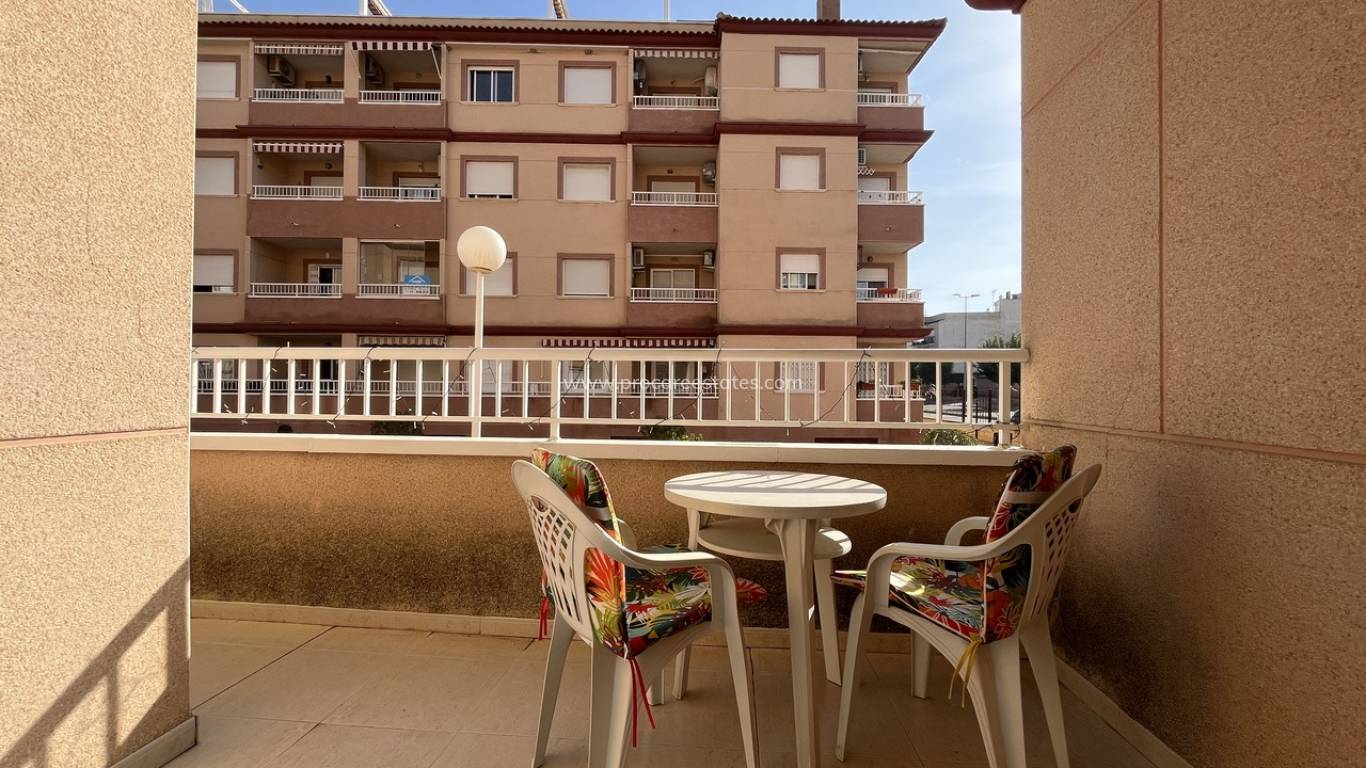 Resale - Apartment - Algorfa