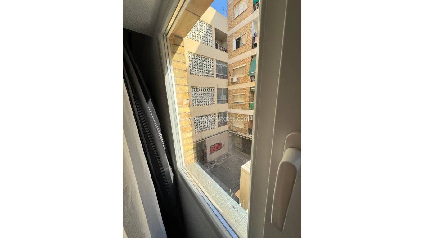 Resale - Apartment - Alicante - Carolinas altas