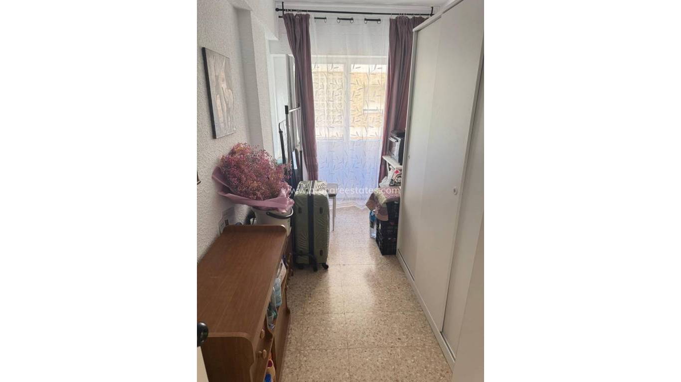 Resale - Apartment - Alicante - Carolinas altas