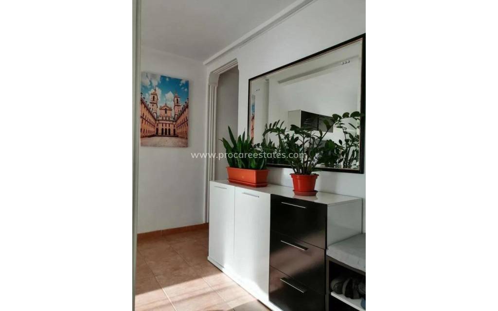 Resale - Apartment - Alicante - Garbinet-Parque de las Avenidas