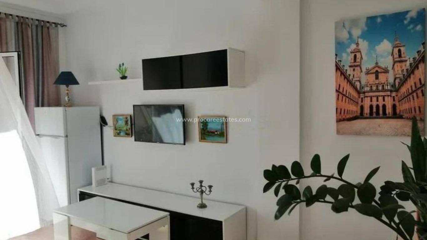 Resale - Apartment - Alicante - Garbinet-Parque de las Avenidas