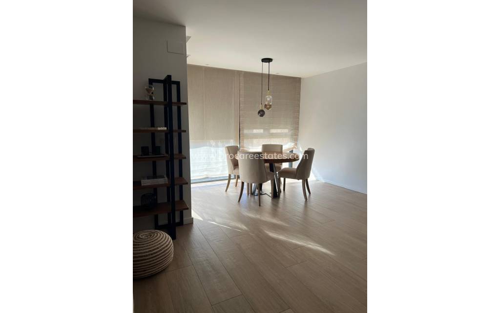 Resale - Apartment - Alicante - Garbinet-Parque de las Avenidas