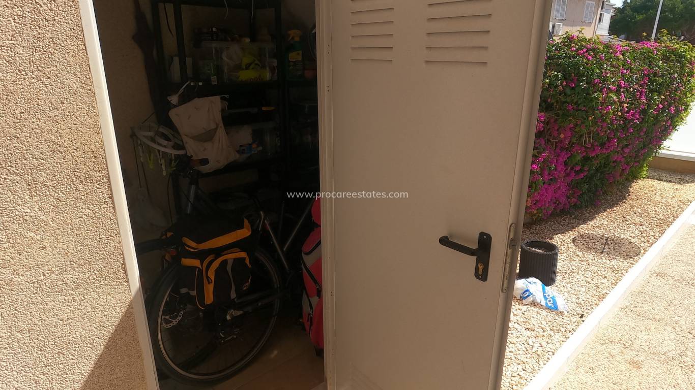 Resale - Apartment - Alicante