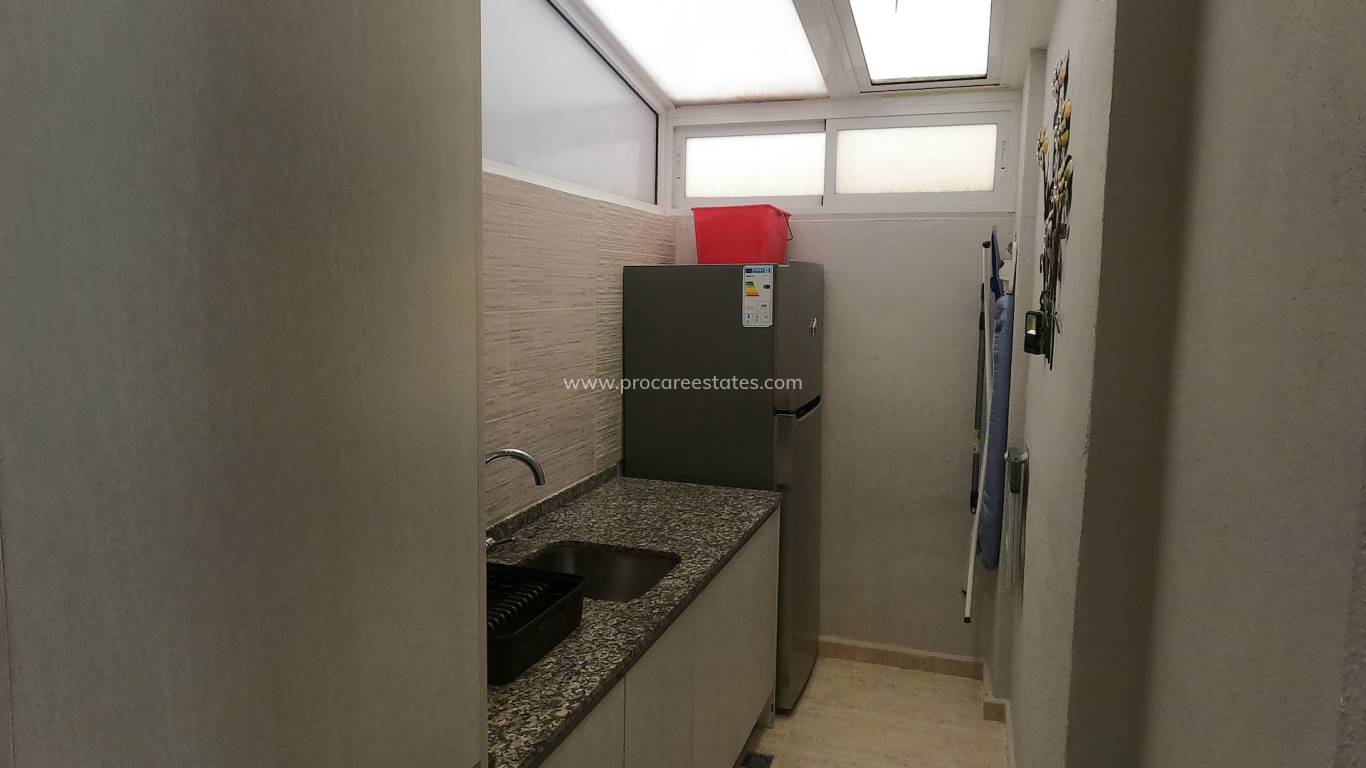 Resale - Apartment - Alicante
