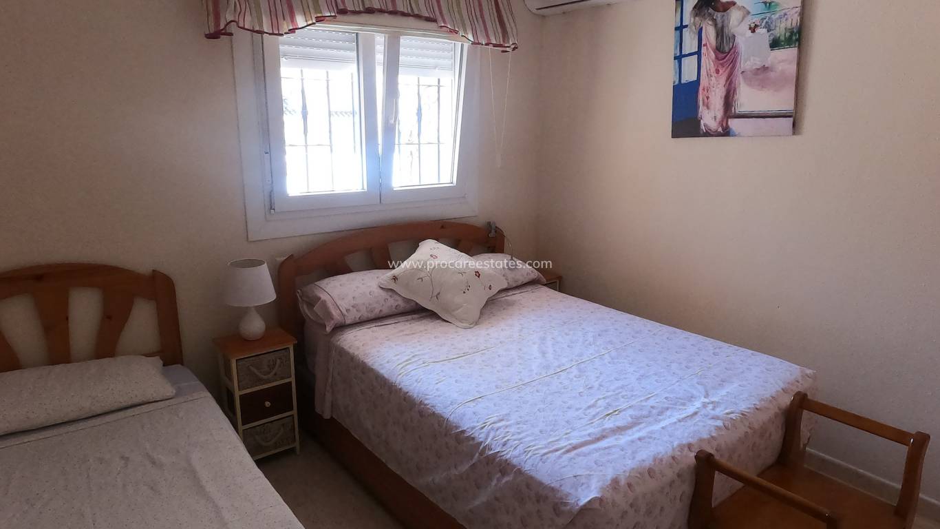 Resale - Apartment - Alicante