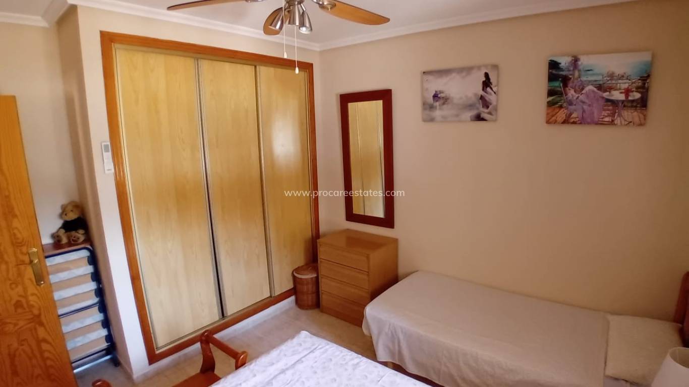 Resale - Apartment - Alicante