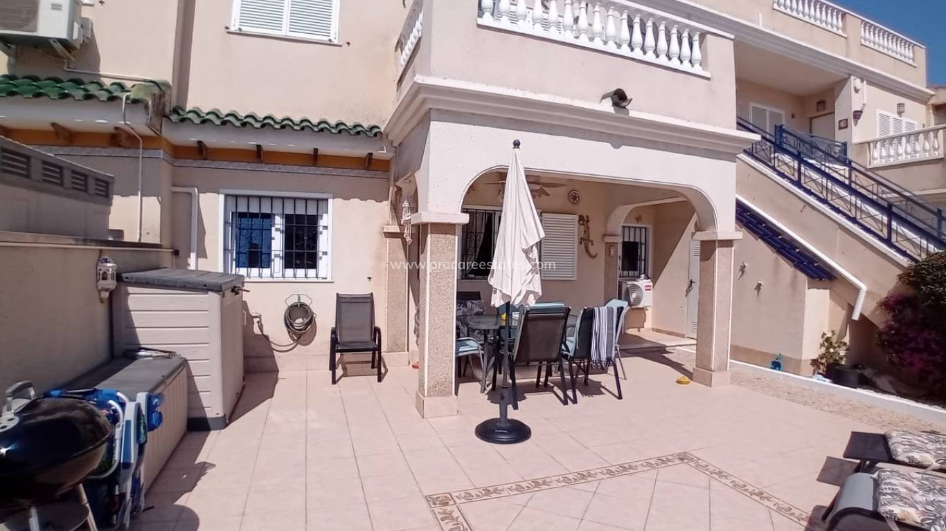 Resale - Apartment - Alicante