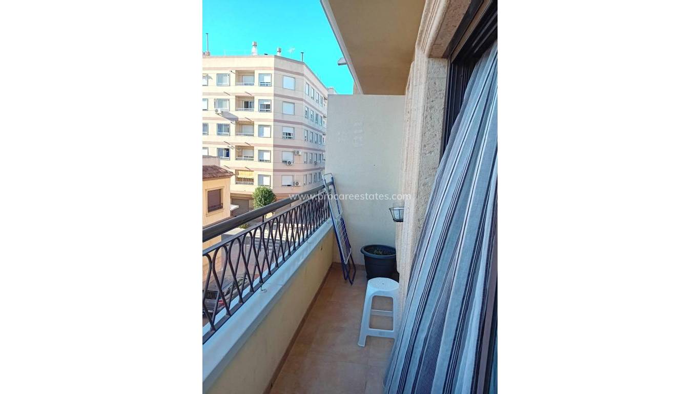 Resale - Apartment - Almoradi - Center