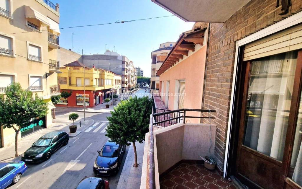 Resale - Apartment - Almoradi - Centro urbano 2