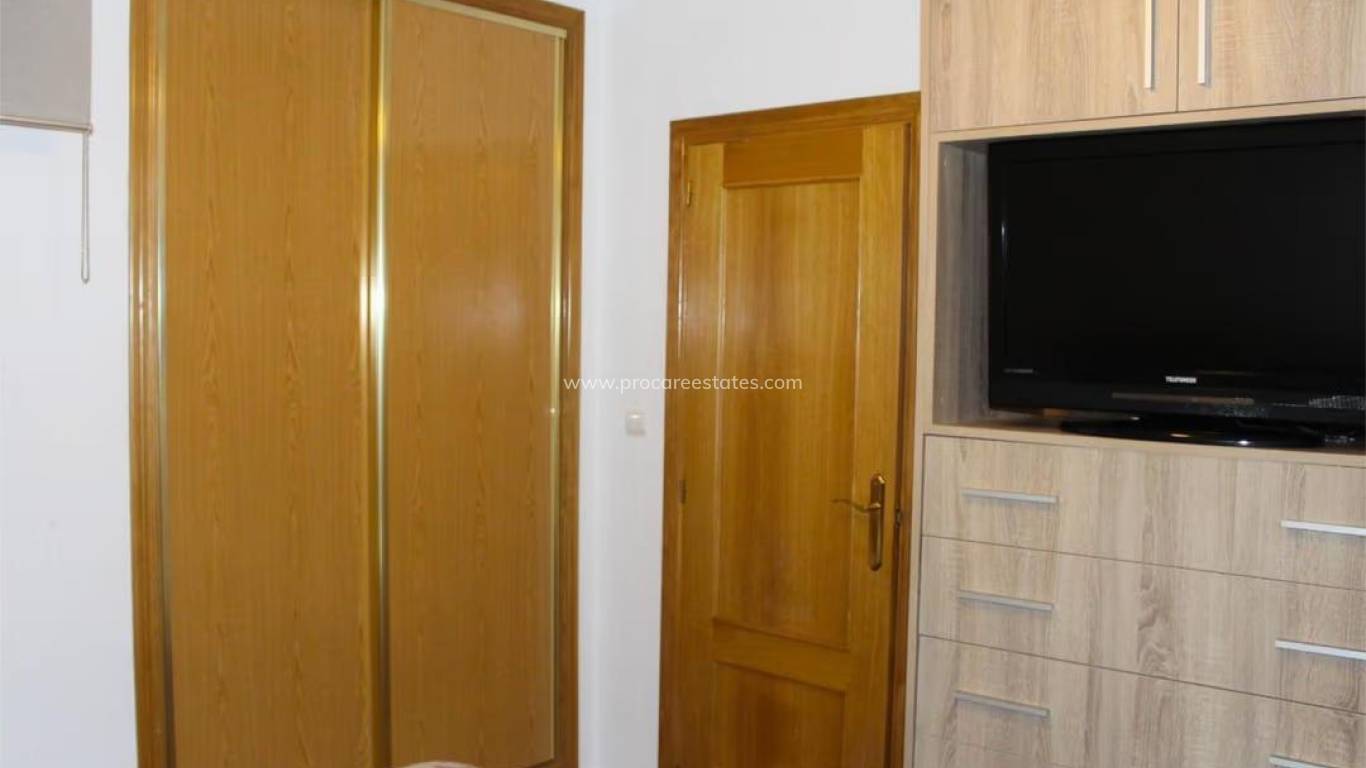 Resale - Apartment - Almoradi - Comunidad valenciana