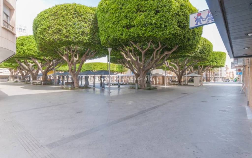 Resale - Apartment - Almoradi