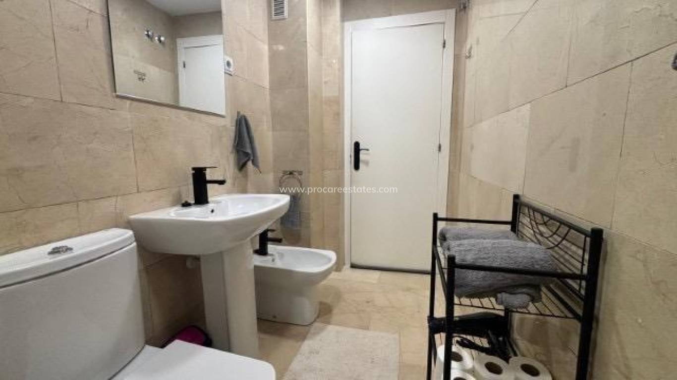 Resale - Apartment - Benidorm - Colonia Madrid