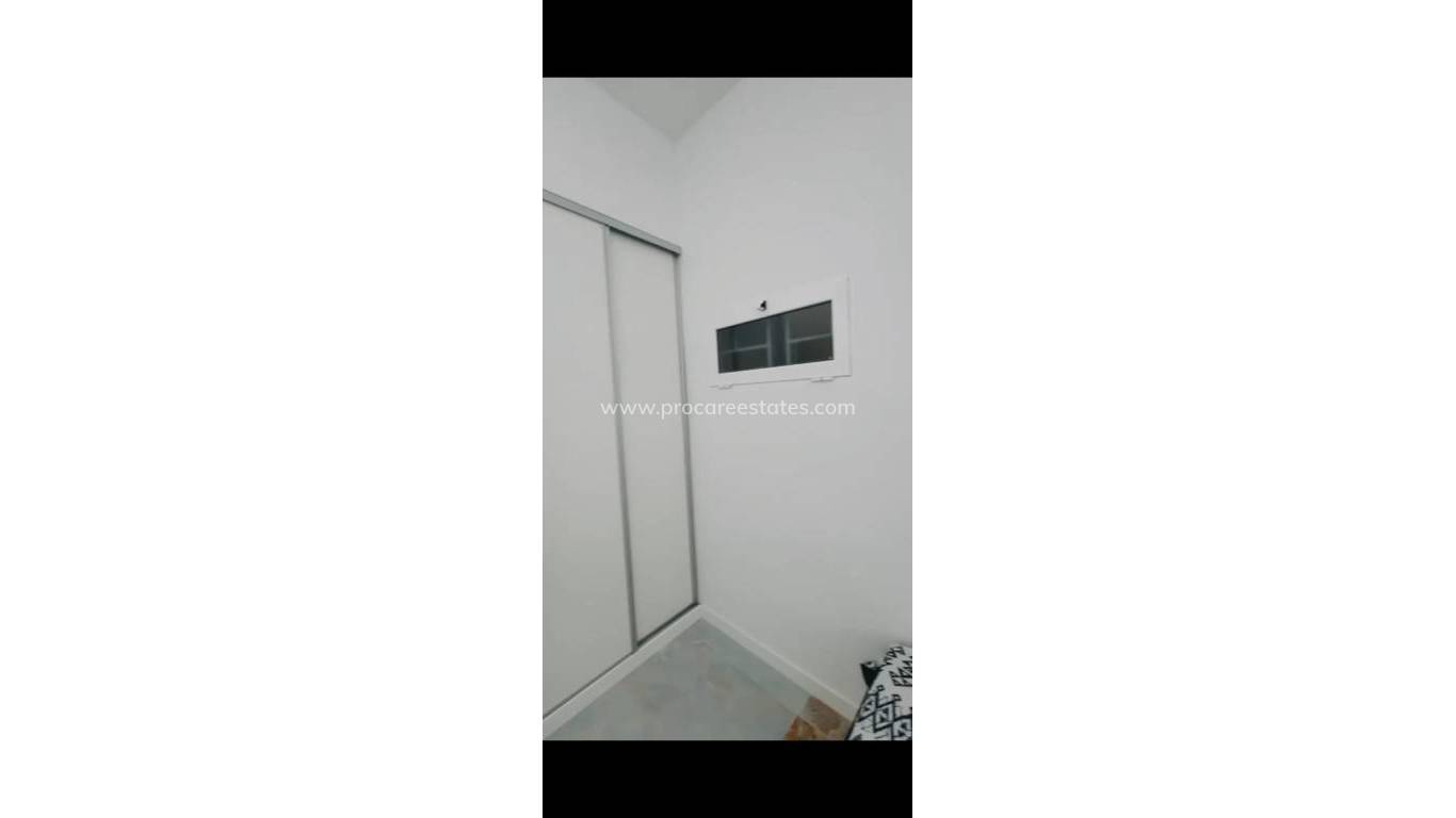 Resale - Apartment - Benidorm - Poniente