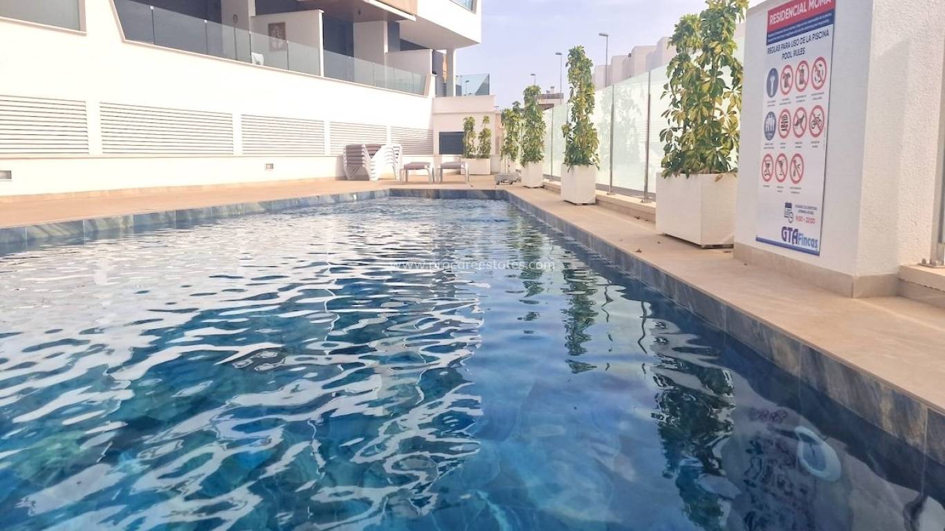 Resale - Apartment - Benijofar