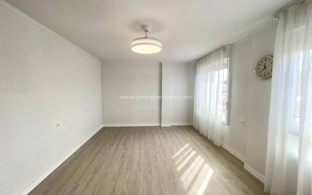 Resale - Apartment - Bigastro