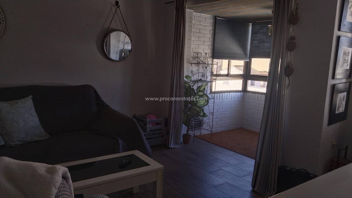 Resale - Apartment - Catral - CENTRO