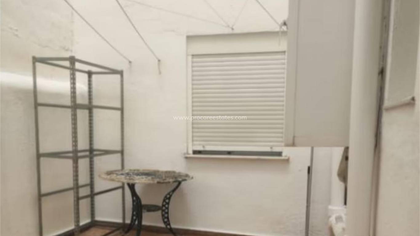 Resale - Apartment - Dolores - CENTRO