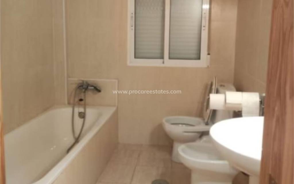 Resale - Apartment - Dolores - CENTRO