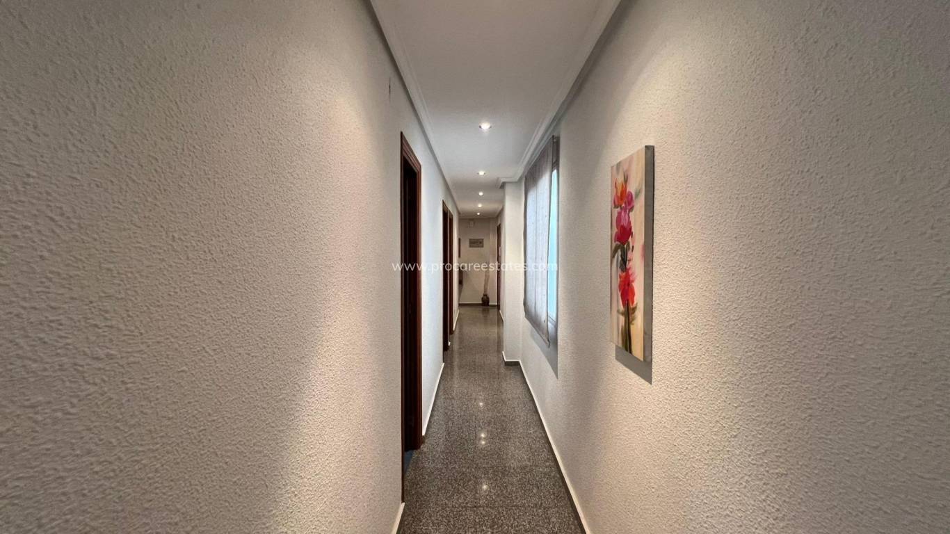 Resale - Apartment - Dolores - CENTRO