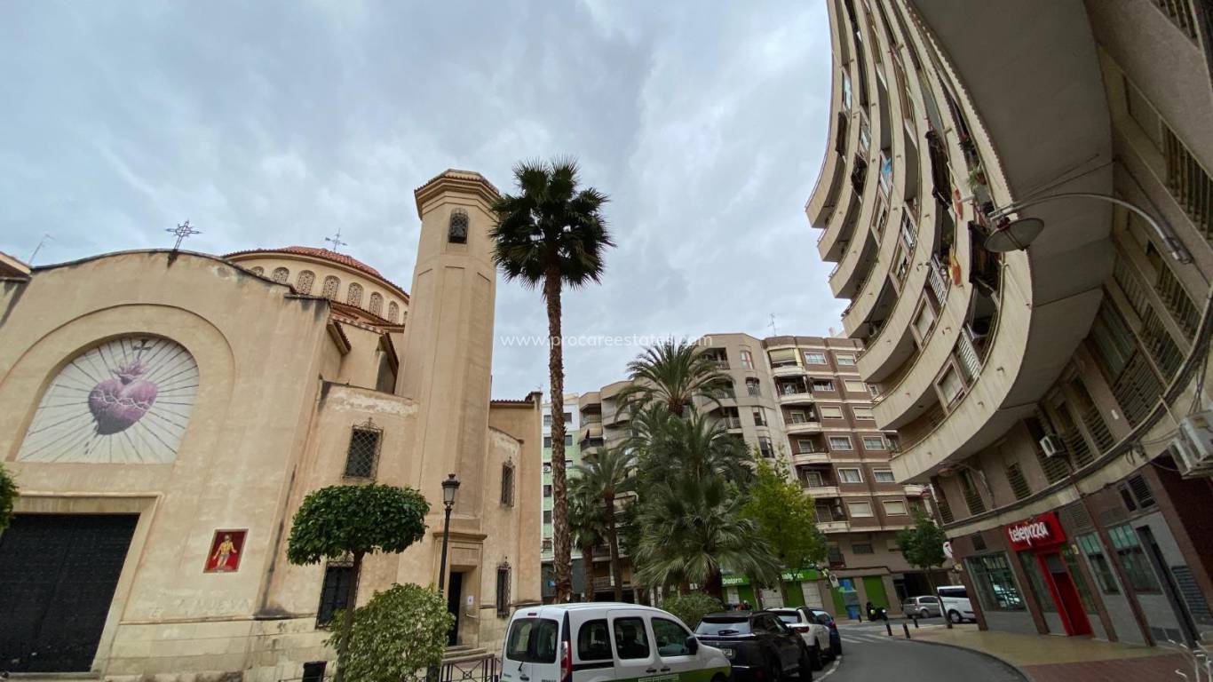 Resale - Apartment - Elche - Centro