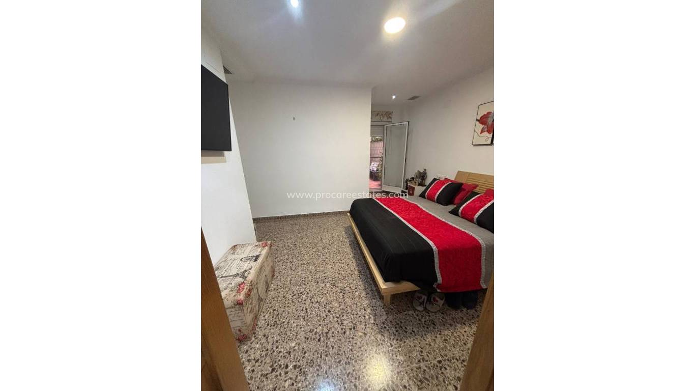 Resale - Apartment - Elche - Plaza Crevillente-Juzgados