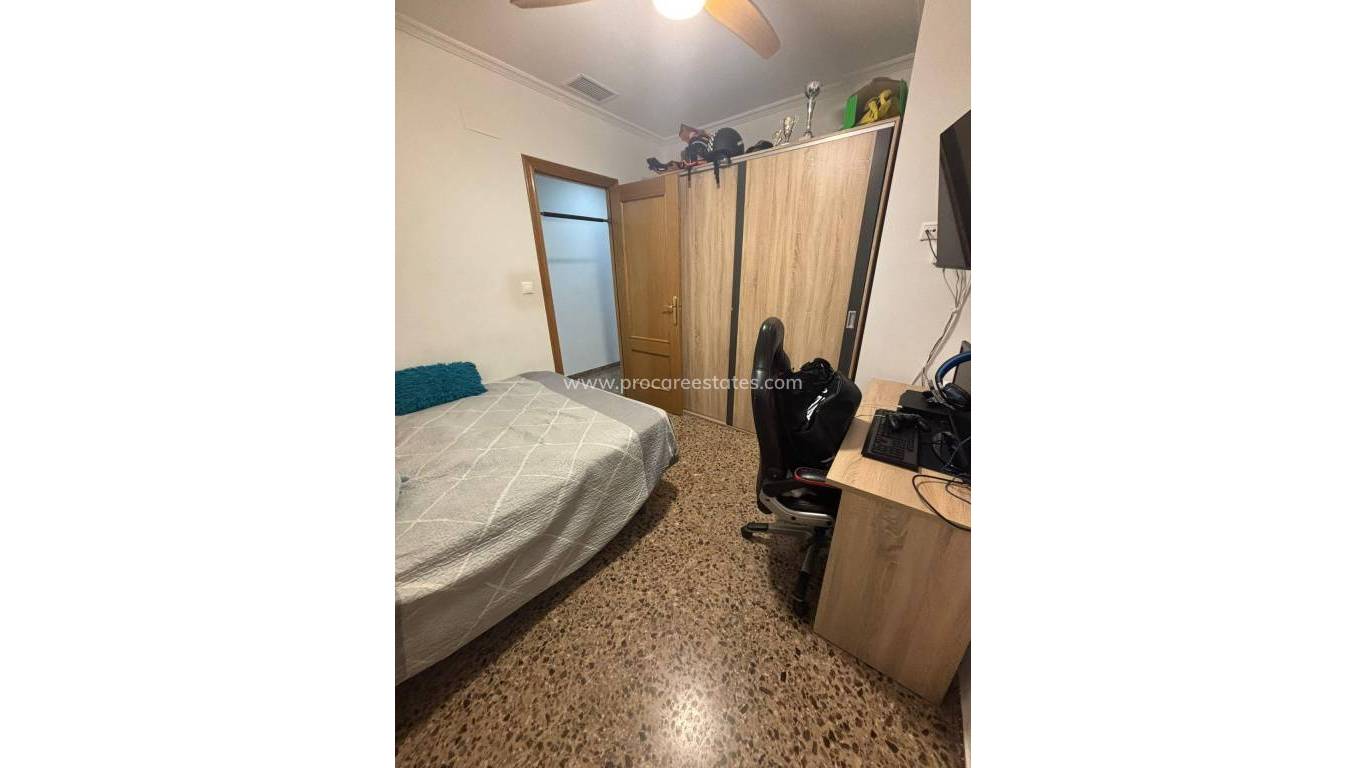 Resale - Apartment - Elche - Plaza Crevillente-Juzgados