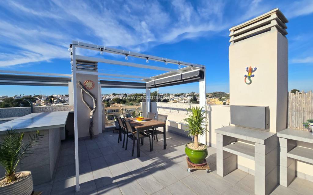 Resale - Apartment / Flat * - Orihuela Costa - Villamartín *