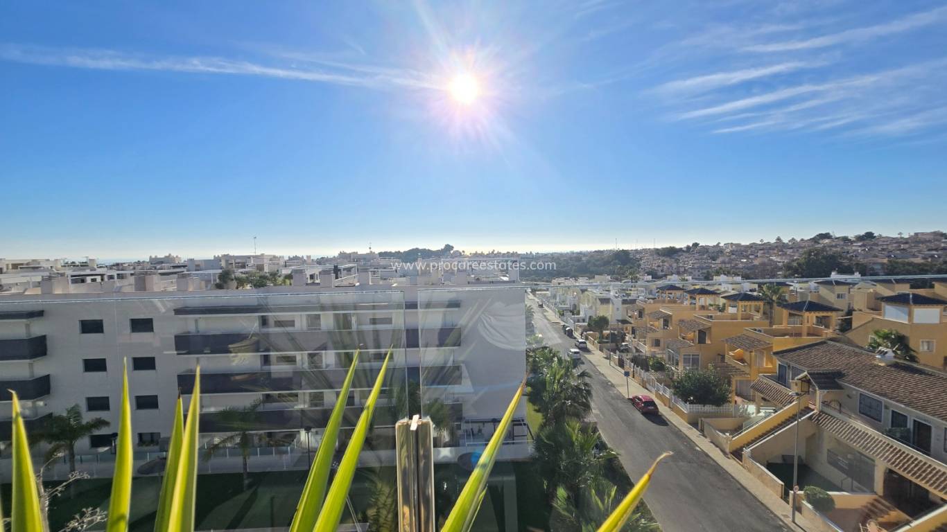 Resale - Apartment / Flat * - Orihuela Costa - Villamartín *