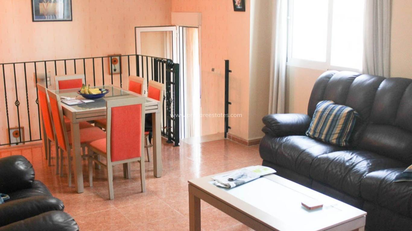 Resale - Apartment - Guardamar del Segura - El Eden