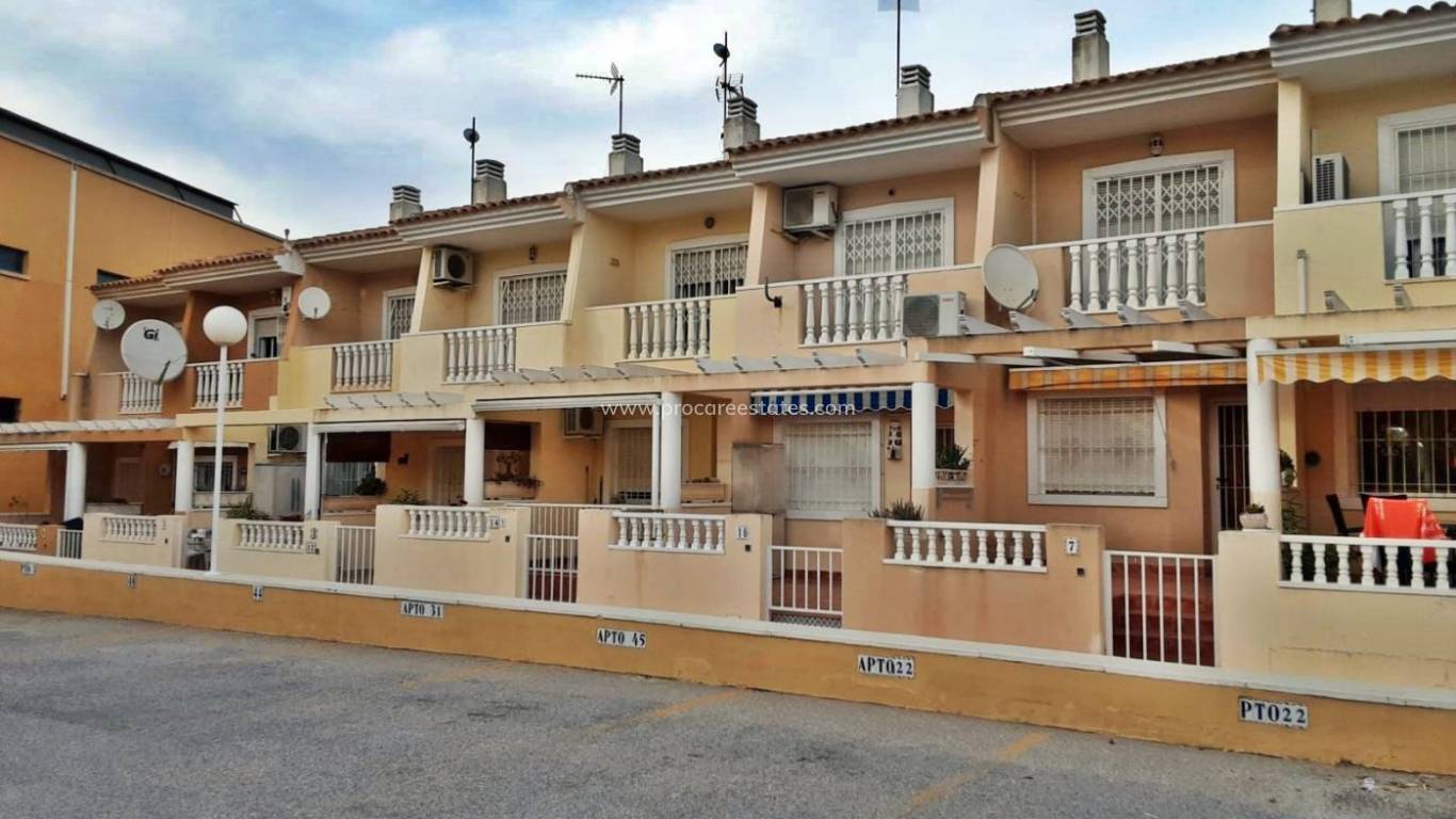 Resale - Apartment - Guardamar del Segura - El Moncayo
