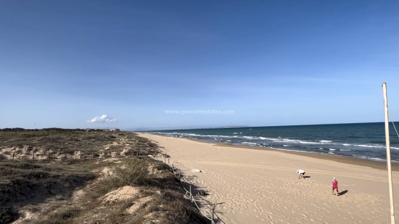 Resale - Apartment - Guardamar del Segura - El Moncayo