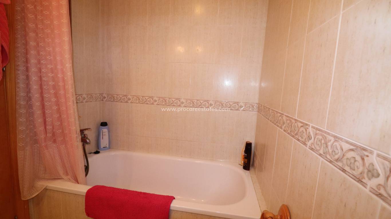 Resale - Apartment - Guardamar del Segura - El Moncayo