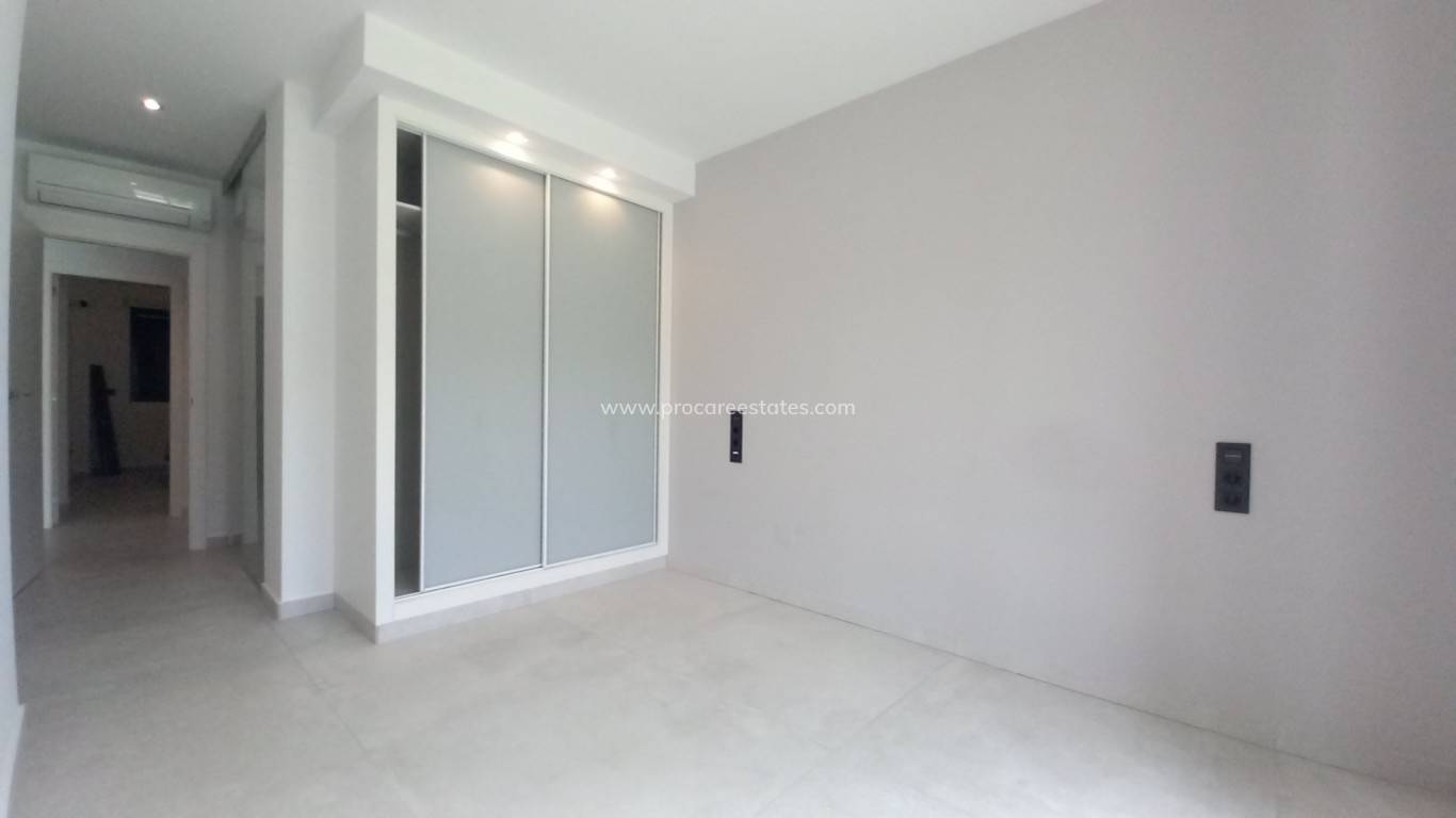 Resale - Apartment - Guardamar del Segura - El Raso