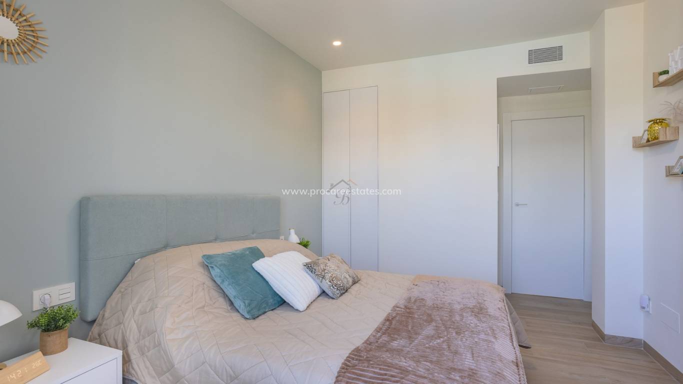 Resale - Apartment - Guardamar del Segura - El Raso