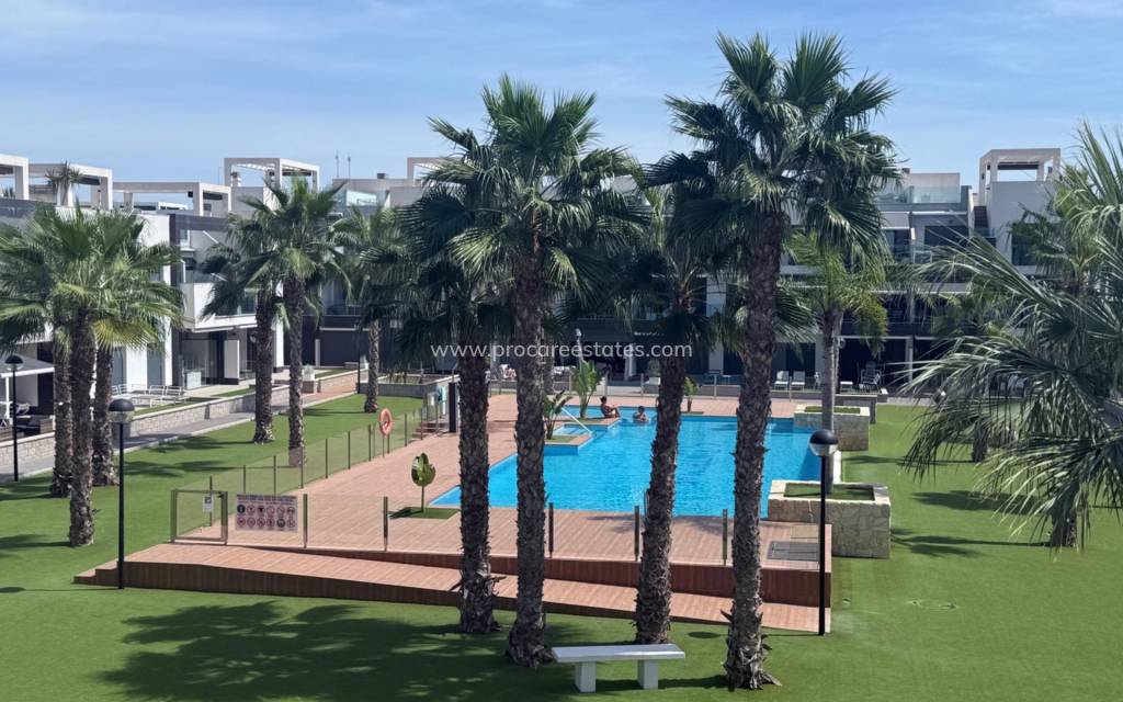 Resale - Apartment - Guardamar del Segura - El Raso