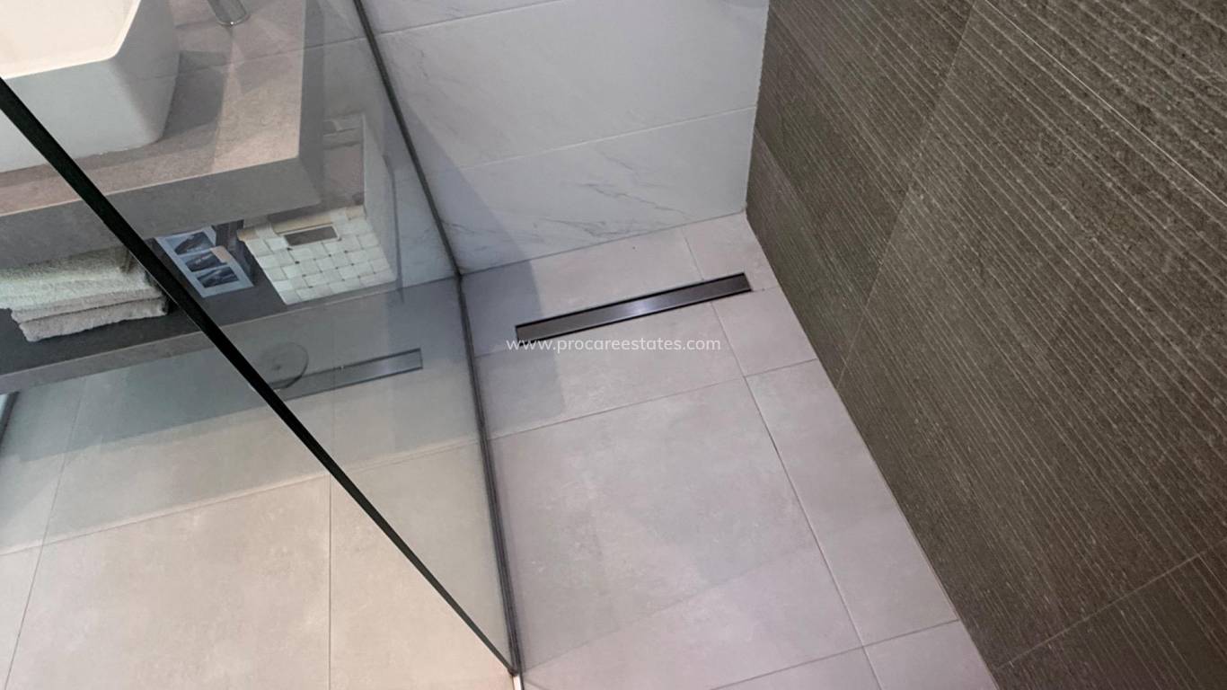 Resale - Apartment - Guardamar del Segura - El Raso